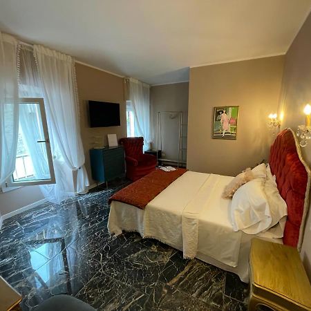 Prestige Suite Via Romagnoli Sirmione Eksteriør billede