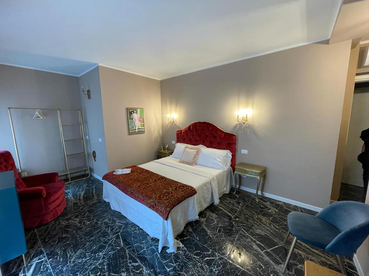 Prestige Suite Via Romagnoli Sirmione Eksteriør billede